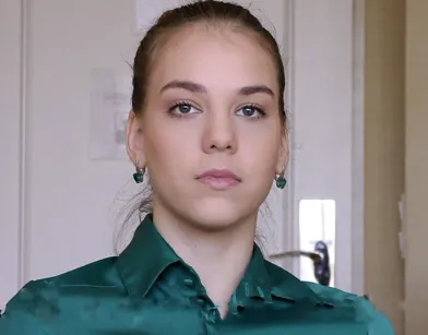 Первый анал с участием русской девушки и сразу с Вудманом