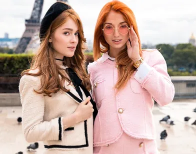 Шаловливую жену застукали с подругой лесбиянкой! Красивое порно с сюжетом!